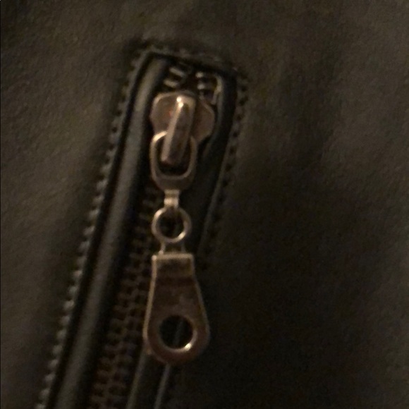 Sold - Picture 5 of 7